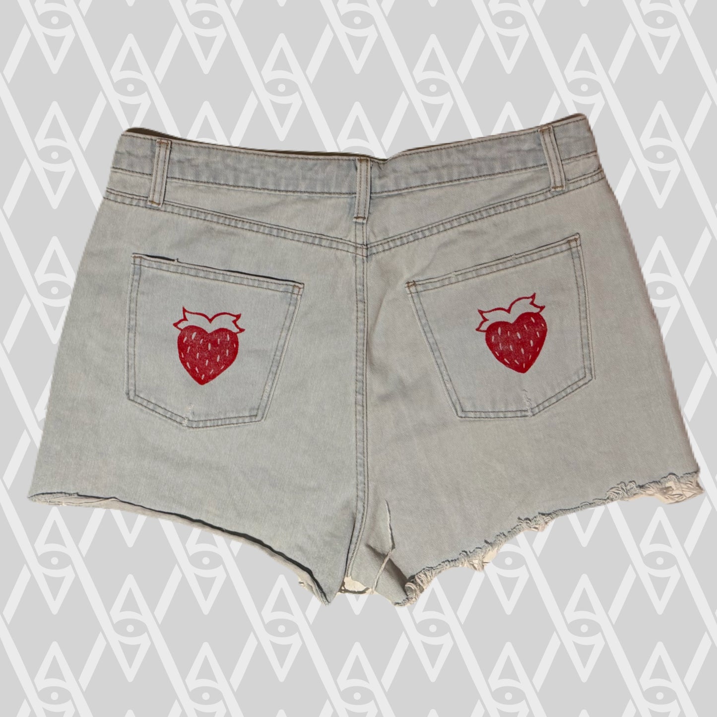 Strawberry Shorts Size 14