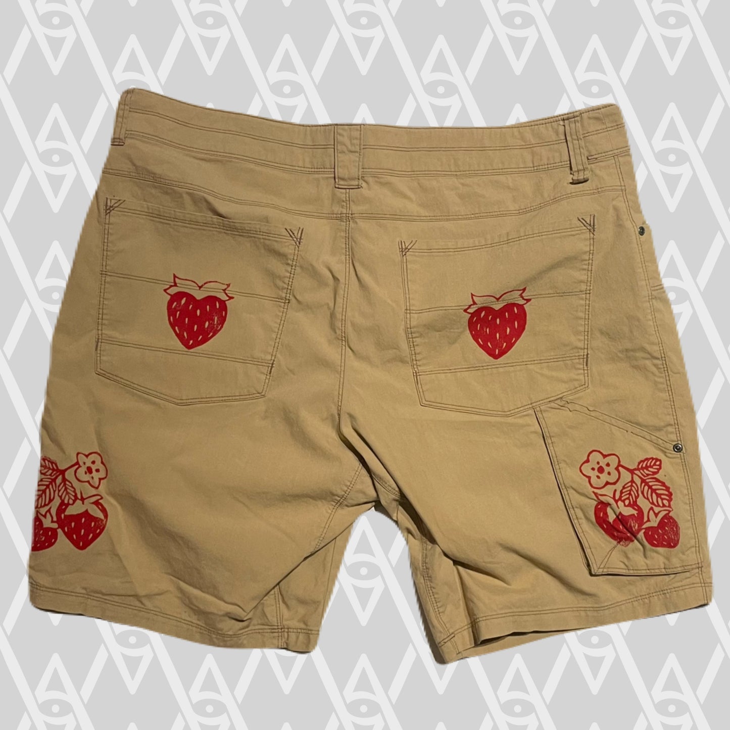 Strawberry Shorts Men’s 38”