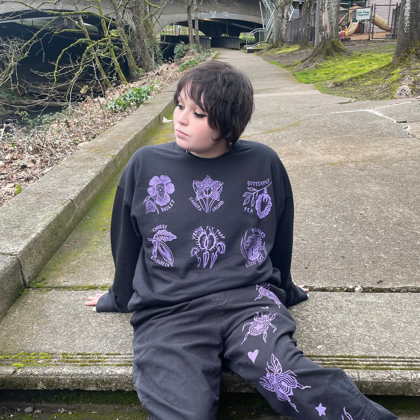 Yoni Flowers Crewneck Sweater