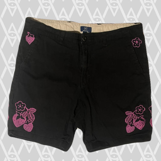 Strawberry Shorts Men’s 34”