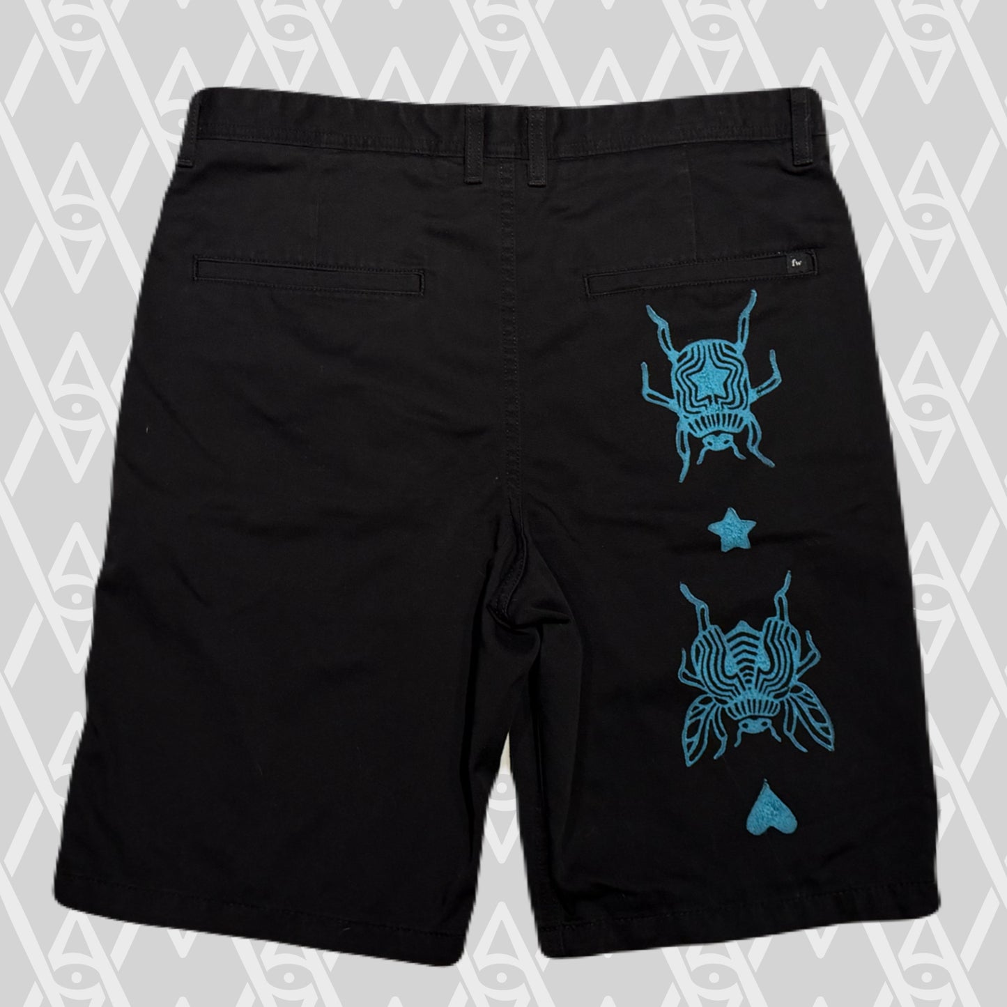Beetle Shorts Men’s Size 32”