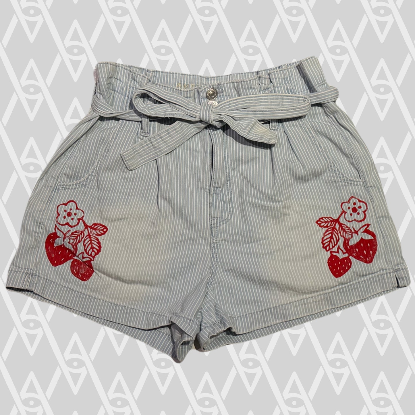 Strawberry Shorts Size S