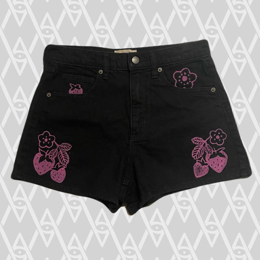Strawberry Shorts Size 4