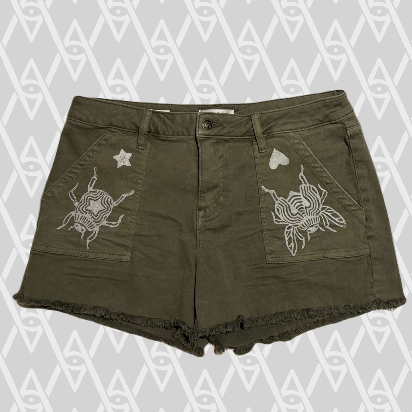 Beetle Shorts Size 33”
