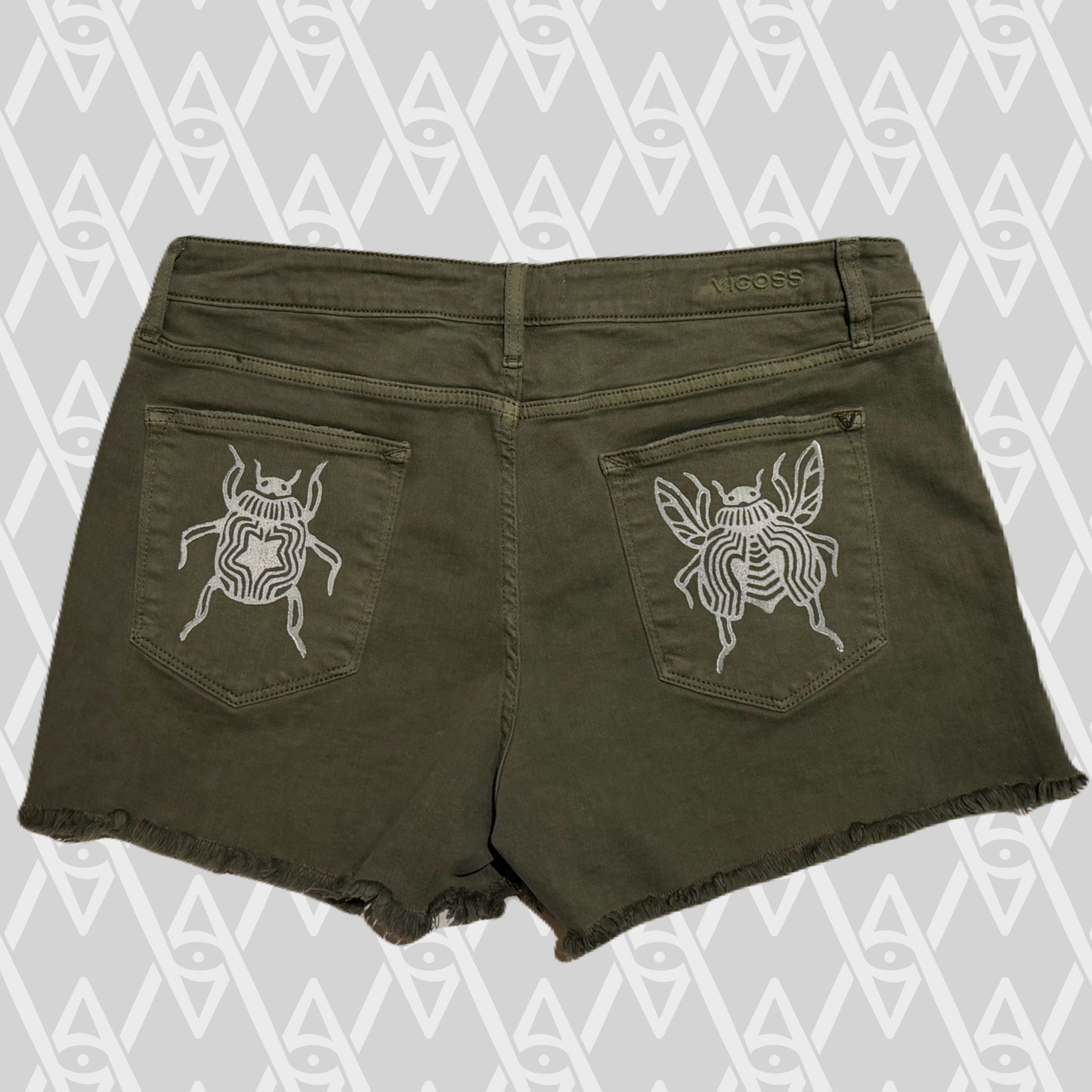 Beetle Shorts Size 33”