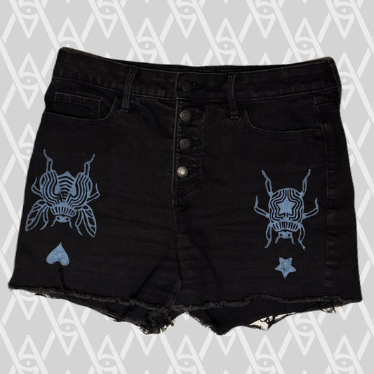 Beetle Shorts Size 10