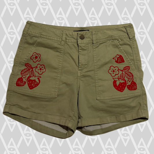 Strawberry Shorts Size 6