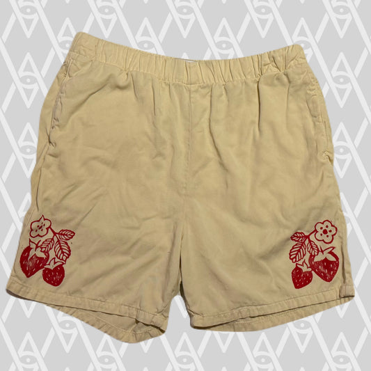 Strawberry Shorts Size M