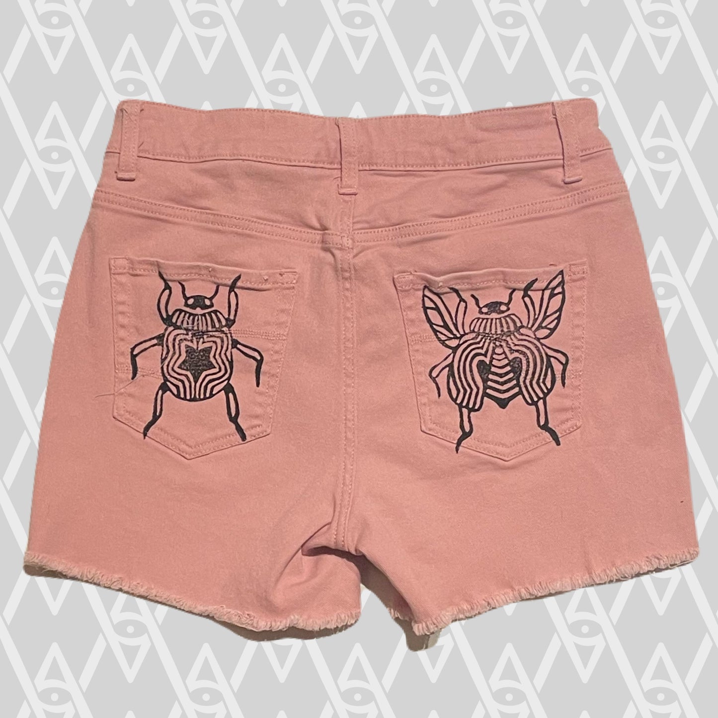 Beetle Shorts Size 4