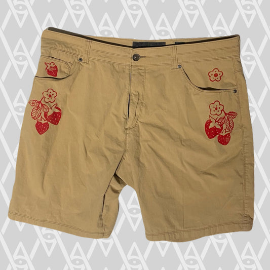 Strawberry Shorts Men’s 38”