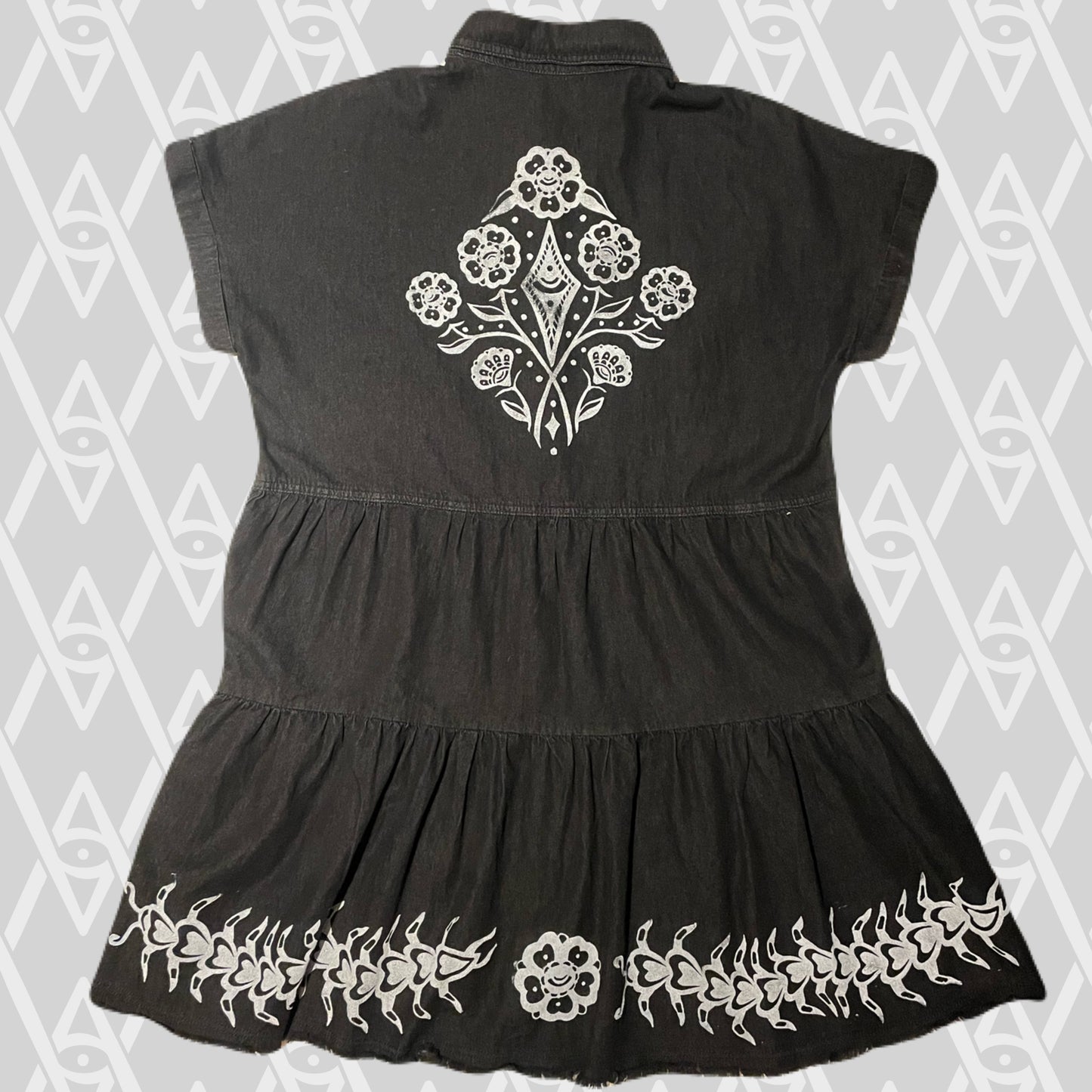 Ornamental Flower and Heartipede Dress XL